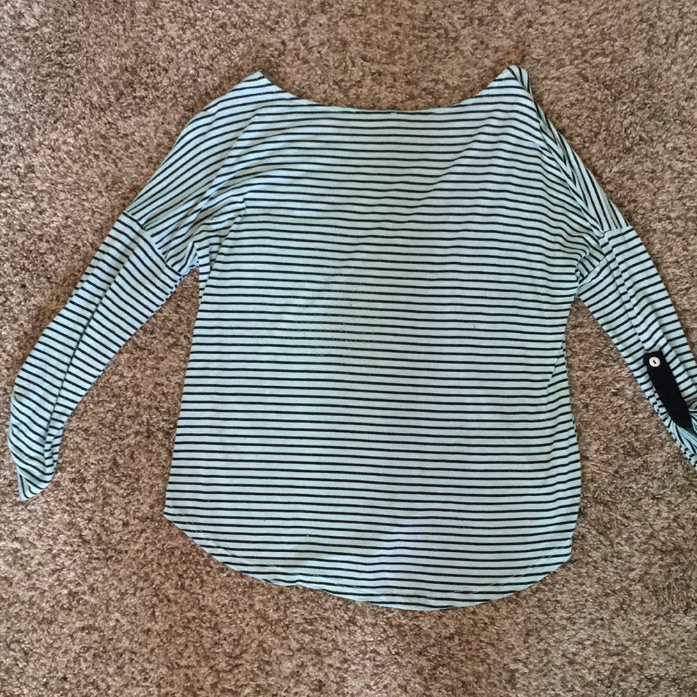 Tee - Picture 4 of 4